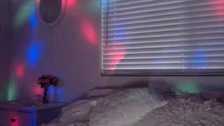 sugarbb_ seductive lady shows sexy body