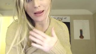 jessperation nice lady fucks her pussy with toy