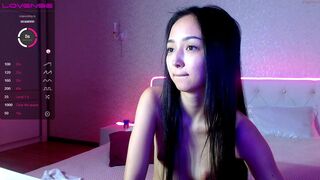 shy_hairi bong anchovies in red