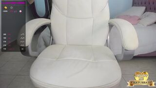 hanna_costtello chubby mare in honor of the holiday shows its bust