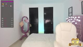 hanna_costtello Crazy chicks