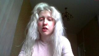 hairy_coraline Seductive hottie