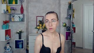 greybunny_ wicked woman