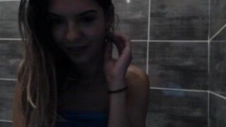 famousanonim Red courtesan