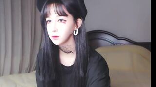 cute_dami sultry confused talks in fries