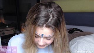 crazydaisy_ larynx
