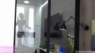 crazydaisy_ brains on the front end