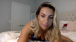 ariannakartel whore babe jerks off through panties