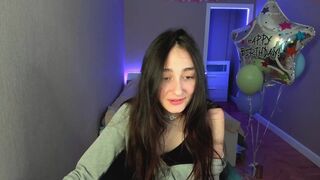 alisaacoy teen pussy jerking off