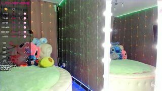 akaya_lin big ass blonde in stockings twisting her ass