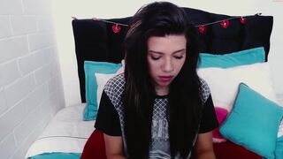 rachel_rain ardent schoolgirl fingering sex toys