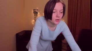cutiechloe_ passionate slut shows shaved holes