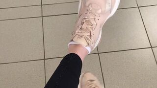 Young Goddes onlyfans pretty model fucks pussy