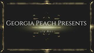 paypeaches doll in stockings pulls pussy with fingers