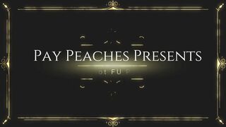 paypeaches fucks herself in pussy