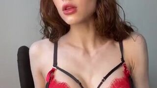 SimensSofia onlyfans Delicious brunette