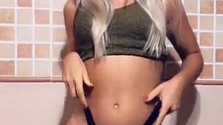 Paola_Skye onlyfans jerks off and gets an incredible orgasm