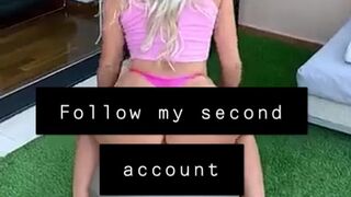 Paola_Skye onlyfans with black toy