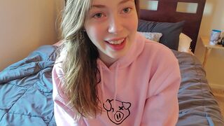 Tessa Winters onlyfans slut female fucks both holes