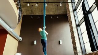 RocknRose onlyfans naughty passion pulls pussy