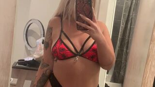 Olivia Cara onlyfans february 2021