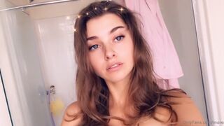 Molly_X onlyfans Sultry brunette
