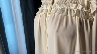 Malena onlyfans sexy lady jerks off pussy with vibrator