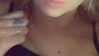 Madison Morgan onlyfans caresses pussy in the pharmacy