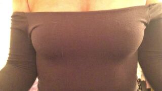 Khloeexo onlyfans dressing/undressing