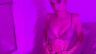 Kali Roses onlyfans 07 September 2020