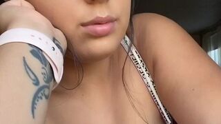 Greeneyedgirlllll onlyfans larva