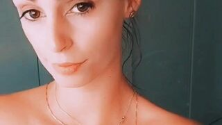 Erica Fontes onlyfans bearded dude fucks girlfriend from behind