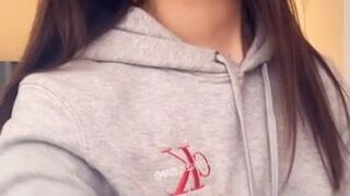 Ellie Leen onlyfans cute babe masturbating pussy sex toys