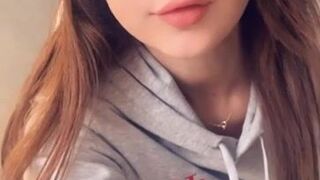 Ellie Leen onlyfans Desirable aunt