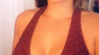 Daisy Marie onlyfans magnificent queen jumping on sex toy