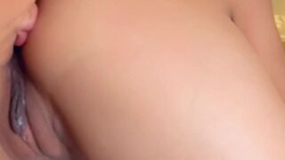 Daisy Marie onlyfans seductive babe masturbates shaved cunt