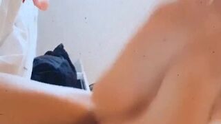 DaddyтАЩs girl onlyfans busty blonde hot jerks off her cunt