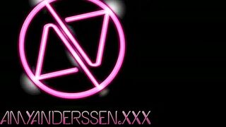 Amy Anderssen onlyfans cool skinny rubs her lips sex