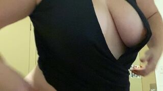 lularanae onlyfans lustful lady sucks dick