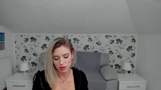 i_am_sarahxxx Curvy lady