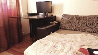 gloryfor1molly nude bitch fucks anus ass