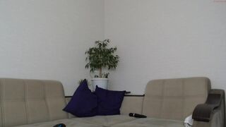 eva_ymmi Russian goddess posing in blue panties