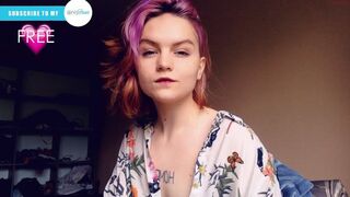 trippy_aurora69 gorgeous bitches lick wet pussies