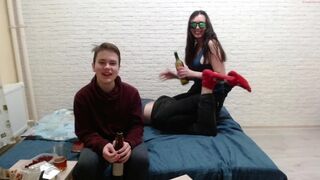 dale_charming cheeky beauty