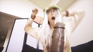 Theasianbunny Solid slut gently squeezes pussy