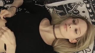 Lyra Fae Naked beauty in the kitchen