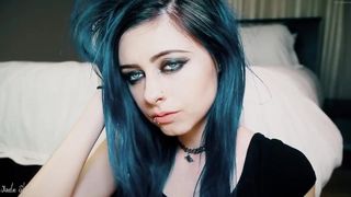 JadeSkye dancing naked and pulling pussy