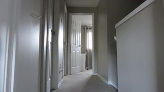 HeidiWow Luxurious chick caresses lips sex