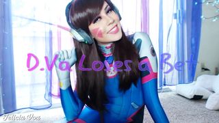 Felicia Vox Bbw fondles her cunt and nipples