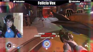 Felicia Vox Bbw fondles her cunt and nipples